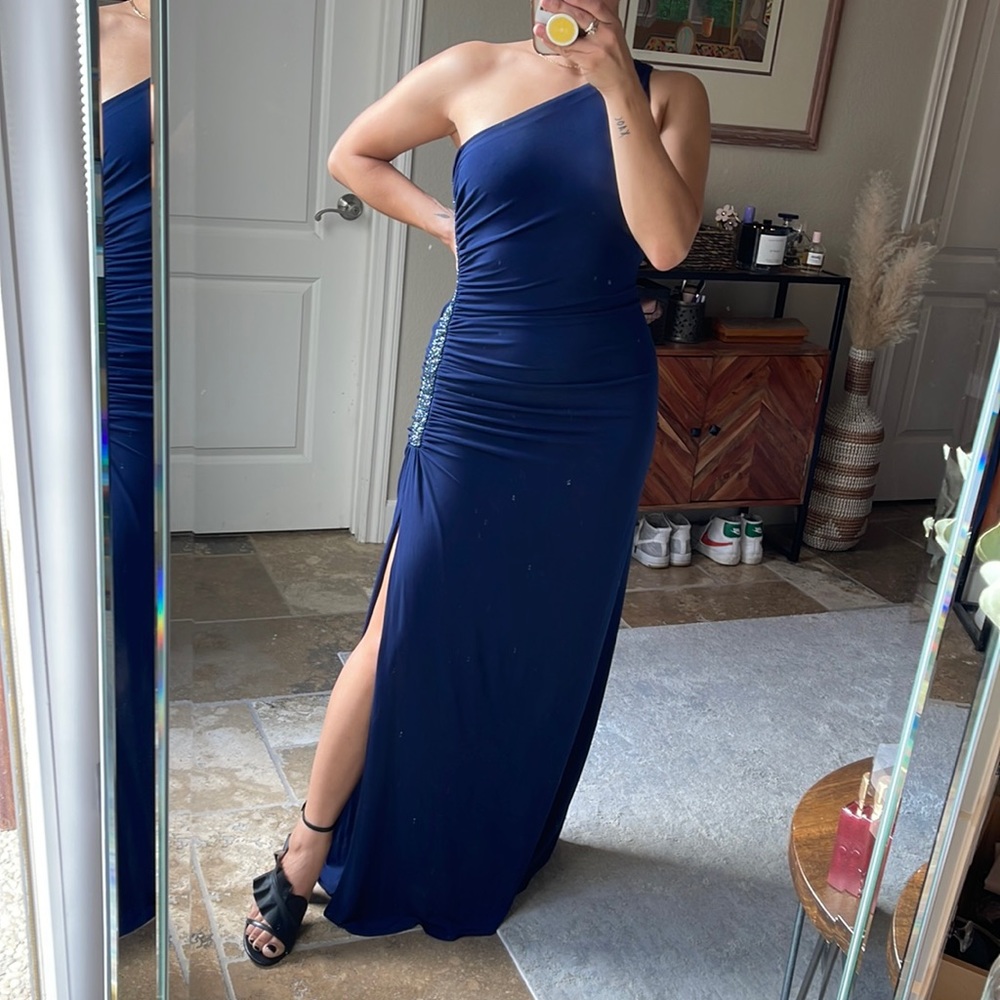 Laundry navy blue gown